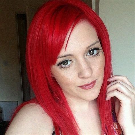 Pillarbox Red High Voltage Classic Hair Dye Manic Panic UK Edgy