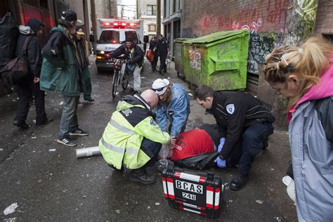 On Cheque Day A Toxic Mix Of Money And Drugs In Vancouvers Downtown Eastside The Globe And Mail