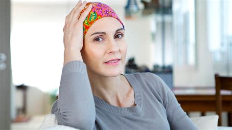 Hallado Cómo Atenuar La Caída Del Pelo Por La Quimioterapia En El