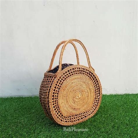 Free shipping available as well! Snail Woven Rattan Bag Bali - Ata Grass Bag - Straw ...