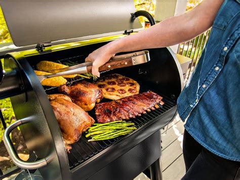 With 50 recipes to choose from, there are endless combinations. Traeger Dinner Ideas | Dinner Ideas
