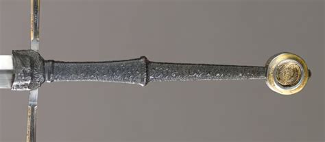 The Round Pommel That Defines A Ring Sword Sword Encyclopedia