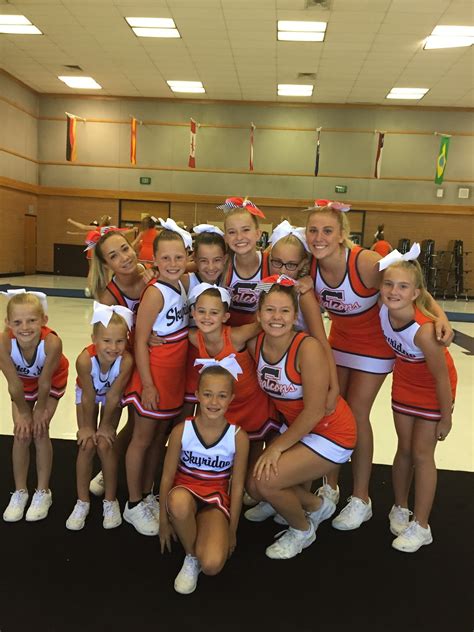 Skyridge High School Cheer And Stunt Crew 2016 2017 Cheer Team