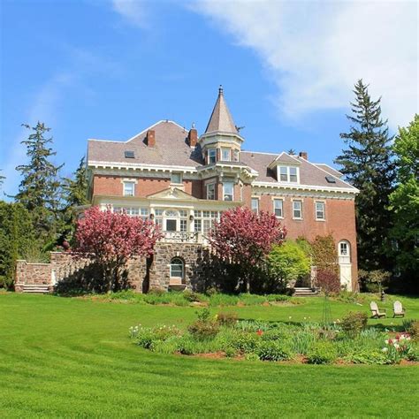 11 Best Burlington Vermont Hotels