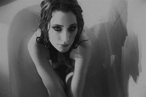 Jessica In The Tub Actress Jessica Harmon From Our In T Flickr