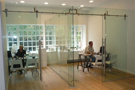 Freestanding Glass Walls And Partitions Avanti Systems Usa