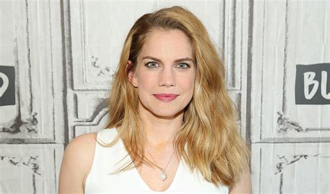 Anna Chlumsky Biography Height And Life Story Super Stars Bio