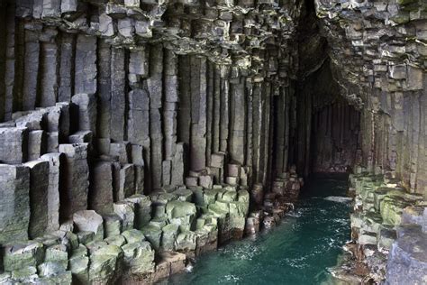 7 Spectacular Sea Caves Around The World Lostwaldo