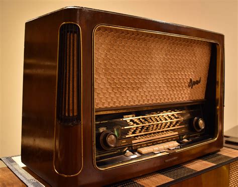 Telefunkenopus6 Vintage Radio Antique Radio Retro Radios