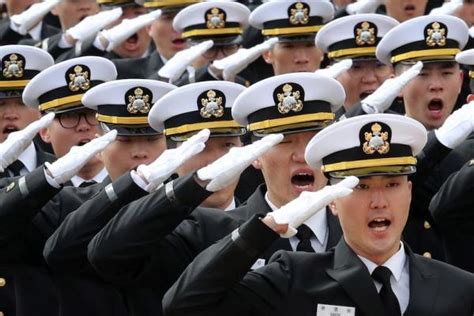 South Korea Military Accused Of Using Dating App To Trap Gay Soldiers Gephardt Daily