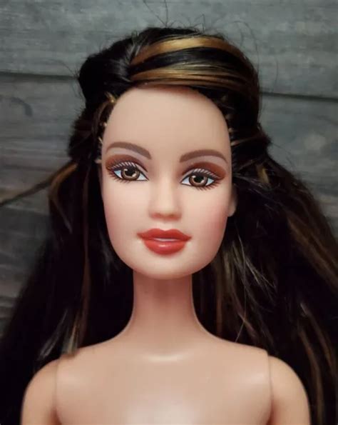 BARBIE DOLL NUDE Fashion Fever Teresa H0667 Brown Highlighted
