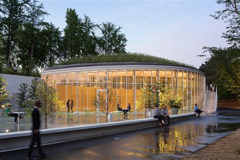This guide to brooklyn botanic garden will cover all the important information you need to know before your visit to help you plan and prepare for an incredible day at these brooklyn gardens, no matter what season you visit. Brooklyn Botanic Garden Visitor Center | Architect Magazine