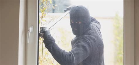 How To Prevent Burglars From Targeting Your House Sv Security Services