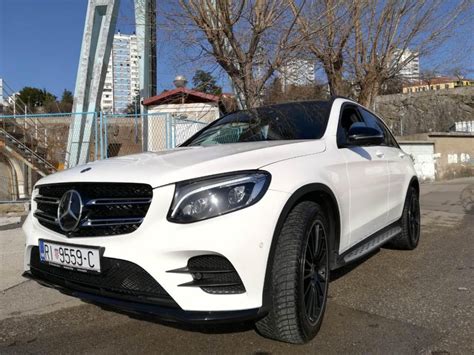 Then browse inventory or schedule a test drive. Mercedes-Benz GLC 300 4MATIC AMG BLACK NIGHT PAKET, 2017 god.