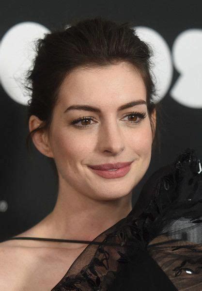 Anne Hathaway Now Celebrity Red Carpet Beauty Looks Then And Now