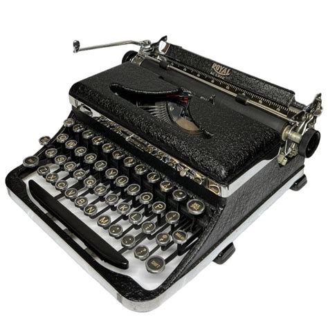 Royal Deluxe Typewriter Toronto Typewriters