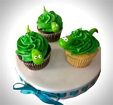 Edible Fondant Dinosaur Cupcake Toppers One Dozen Etsy