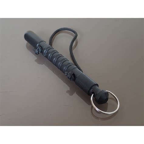 Kubotans are sometimes used in a forward grip and used in a stabbing motion. KT01 ESP Kubotan for self-defense - Dotoho
