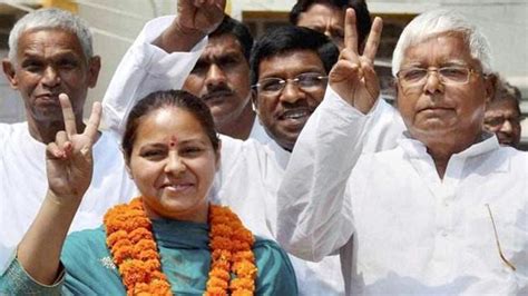 Ca Linked To Misa Bharti Paid Rs 90 Lakh In Cash To Delhis Jain
