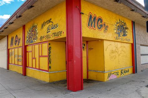 Snapshots: Bakersfield - California's Music City — Miles 2 Go