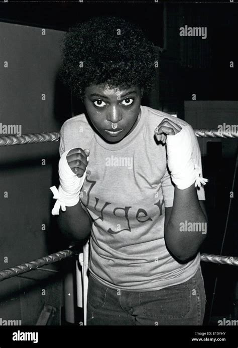 Oct 10 1974 Worlds First Black Women Boxers Jackie Tonawanda And