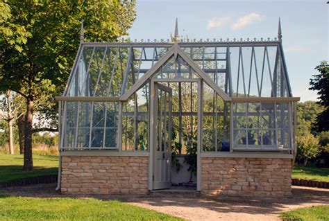 Beautiful And Elegant Greenhouses And Conservatories By