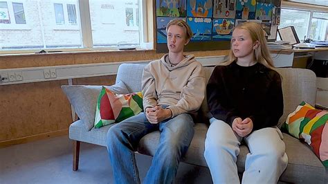 Ebeltoft Er Blevet Til Mekka For ældre Nu Råber De Unge Op Tv2