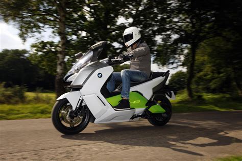 Bmw C Evolution Electric Scooter Review Visordown