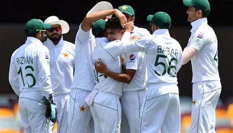 بنگلہ دیش سے سیریز کیلئے پاکستانی ٹیسٹ کھلاڑی ڈھاکا پہنچ گئے