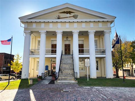 The Old Court House Erected 1852 Was Designed By Jacob Graves And