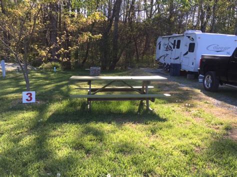 Fairy stone state park campground offers reservable tent camping, tent cabins, yurts, rv sites, dispersed camping, and group camping. Smith Mountain Campground: Penhook, Virginia - Camp Native