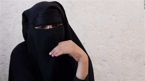 Brides Flee Caliphate As Noose Tightens On Isis Cnn