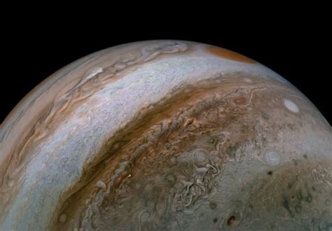 Jupiter Is At Its Closest Point To Earth Right Now Heres How To Spot It