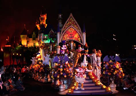 Photos Mickeys Halloween Party Disney Parks Blog