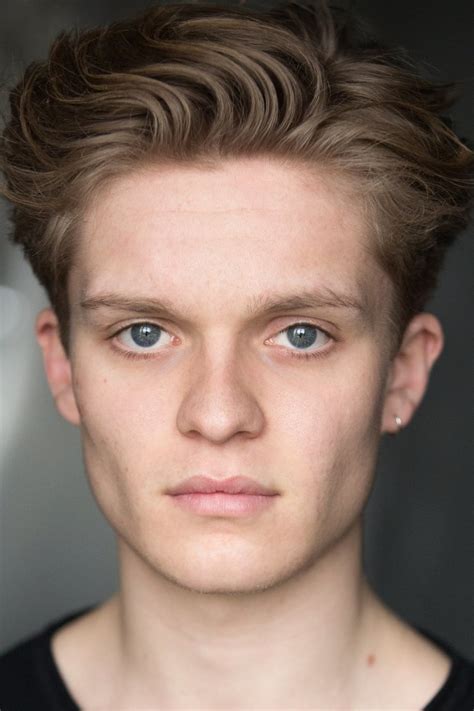 He is best known for his supporting role in christopher nolan's war film dunkirk (2017). Tom Glynn-Carney Profile