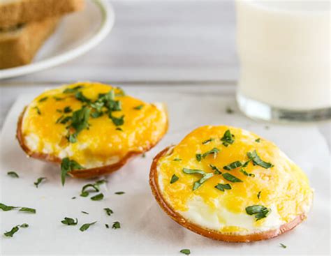 Canadian Bacon And Egg Cups Breakfast Lunch Recipe Jones Dairy