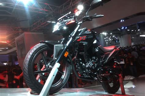 2018 Honda X Blade 160 Bookings Open In India Deliveries To Begin In