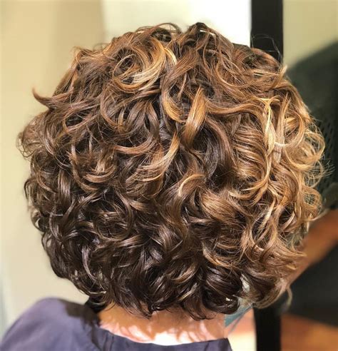 Short Curly Golden Bronde Hairstyle Bob Haircut Curly Short Curly Bob Haircuts For Curly Hair