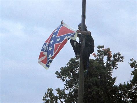 Confederate Flag Removed From South Carolina Capitol Grounds Huffpost