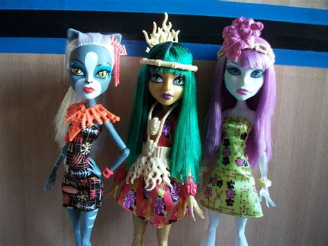 Monster High Ghouls Getaway Meowlody Jinafire And Spectra Doll
