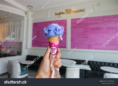 Im Genes De Blizzard Ice Cream Im Genes Fotos Y Vectores De Stock Shutterstock