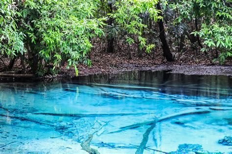 蓝池krabi省是泰国南部最惊人高清图片下载 正版图片505658814 摄图网