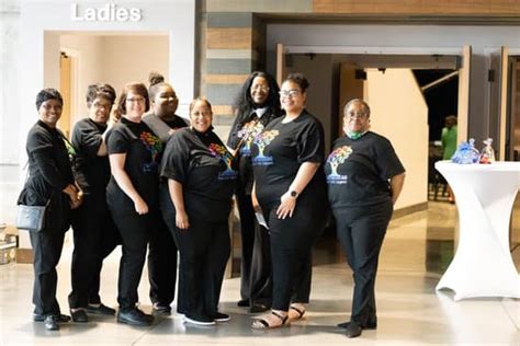 Group Of Women With Black Shirts Photos By Canva