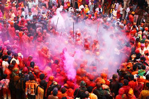 Theres No Holi Like Varanasi Holi Celebrate Holi 2020 In Banaras