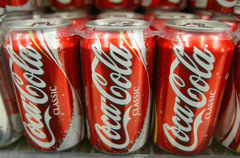 Why Using Coca Cola As Tanning Oil Is A Terrible Idea Teen Vogue