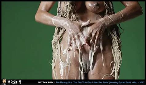 Erykah Badu Is Super Pissed About That Nude Flaming Lips Video Pics