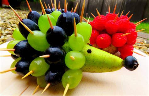 italypaul art in fruit and vegetable carving lessons art in fruit hedgehog fruit carving