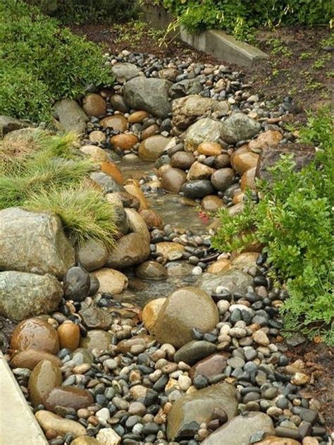 Outstanding River Rocks Design Ideas For Front Yard Landscapes