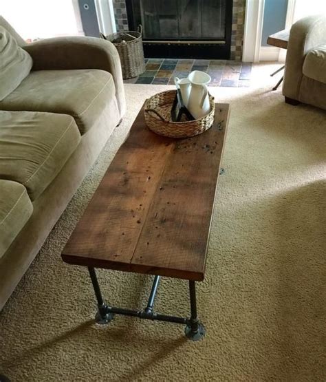 Reclaimed Barn Wood Coffee Table Etsy Wood Projects Woodworking