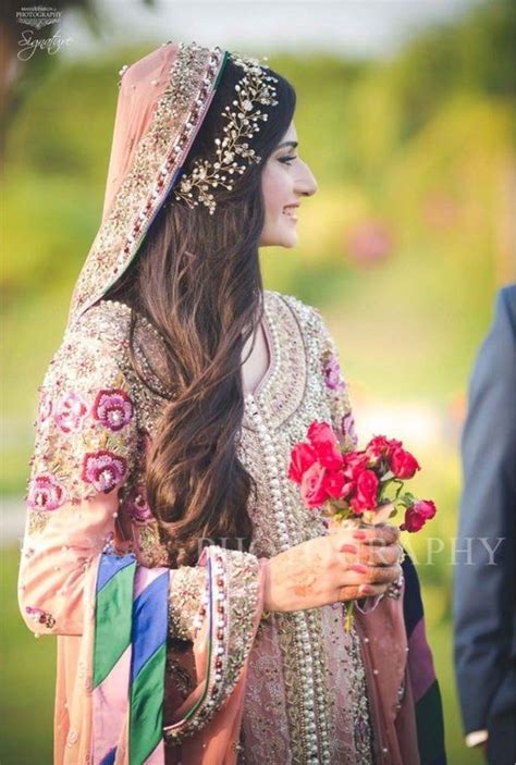 hairstyle ideas   emulate  pakistani brides